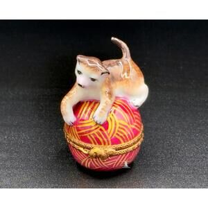 Limoges France Cat on Pink Yarn Ball Trinket Box • Hand Painted • Hidden Mouse